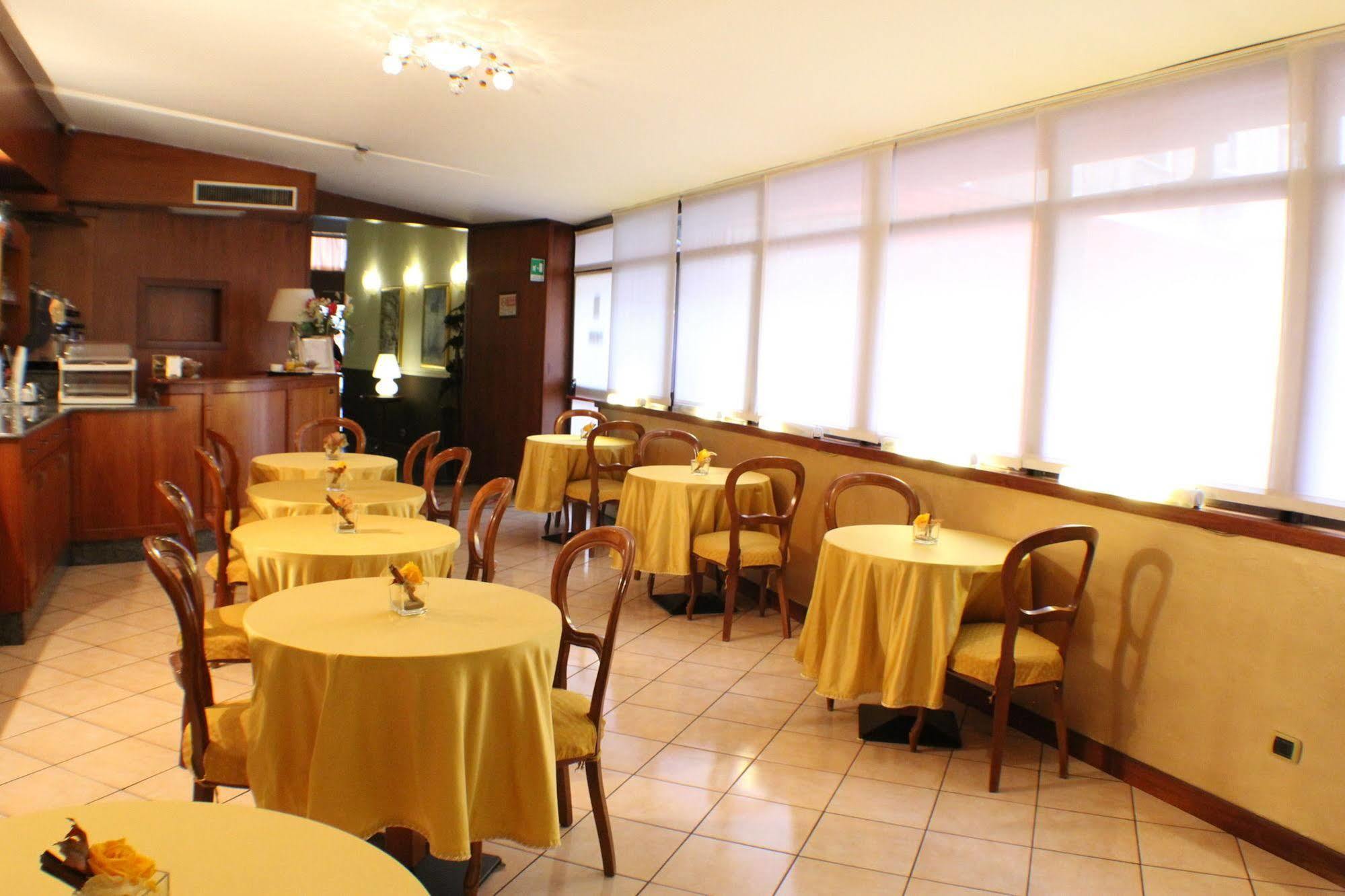 Certosa Hotel Milano Dış mekan fotoğraf